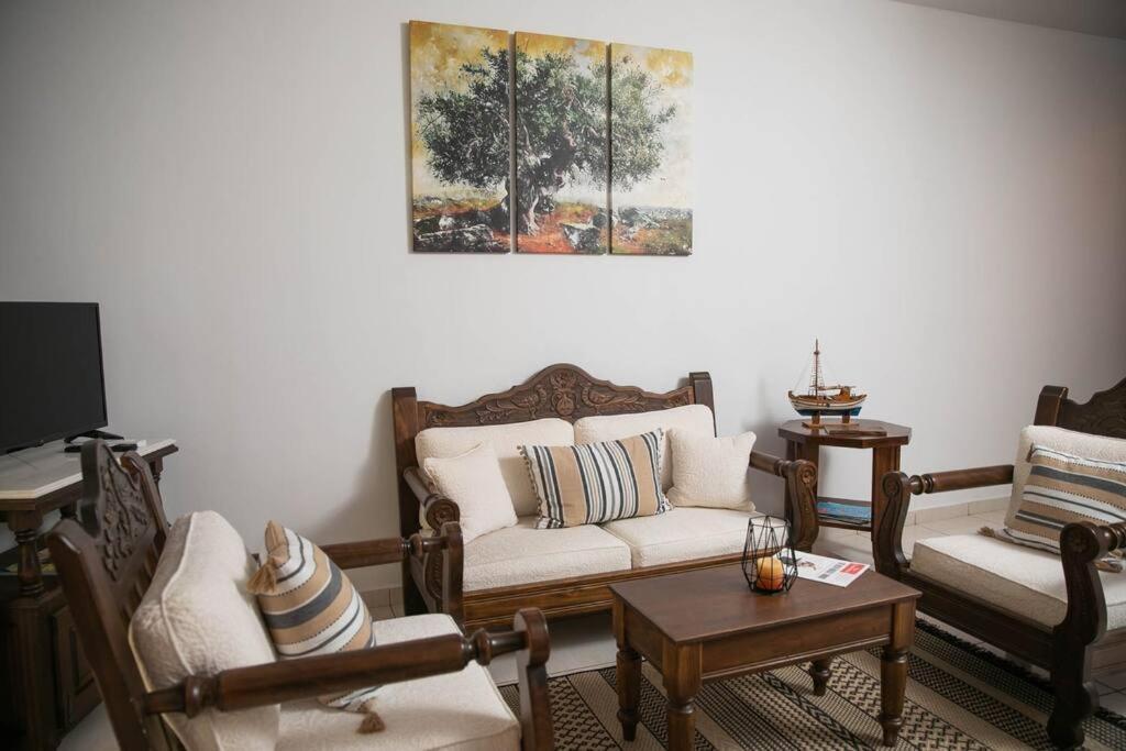 Aegina Town Apartment , With Private Parking Exterior photo
