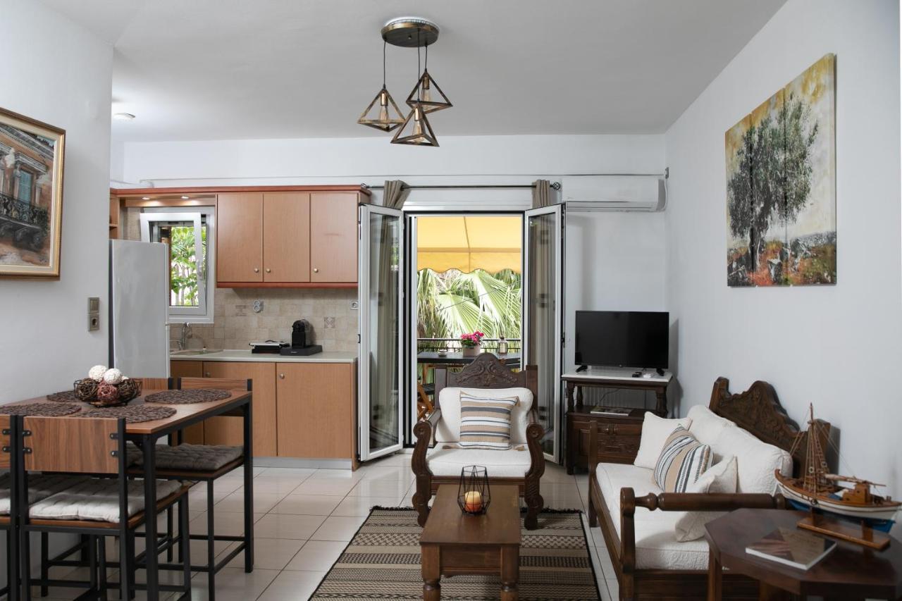 Aegina Town Apartment , With Private Parking Exterior photo